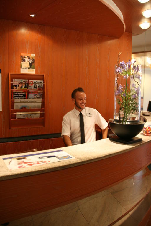 Best Western Hotel Ketterer Stuttgart Exterior photo